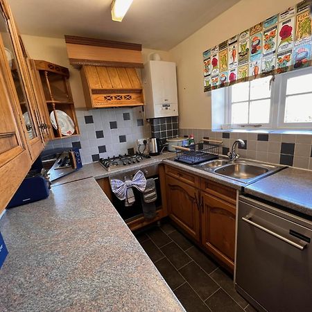 Hunston Mill Self Catering Dog Stay For Free Chichester Eksteriør billede
