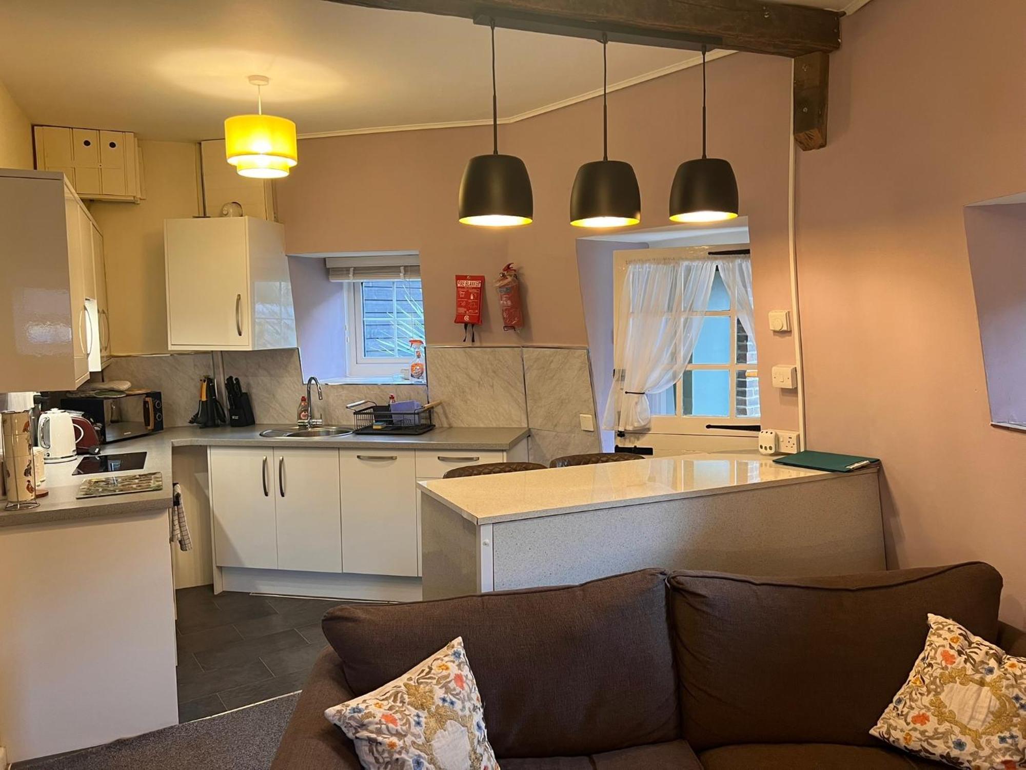 Hunston Mill Self Catering Dog Stay For Free Chichester Eksteriør billede