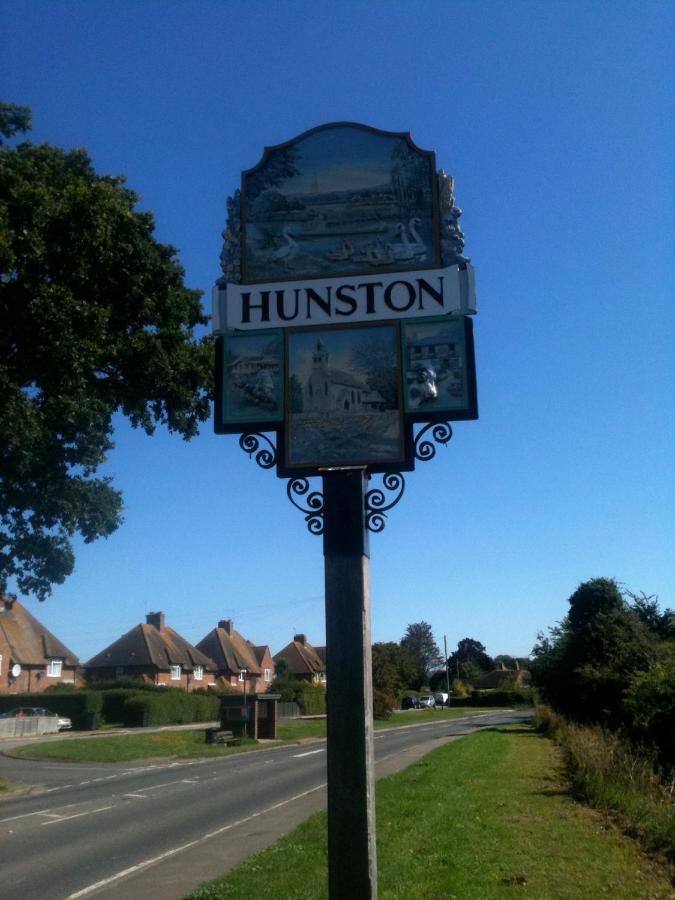 Hunston Mill Self Catering Dog Stay For Free Chichester Værelse billede